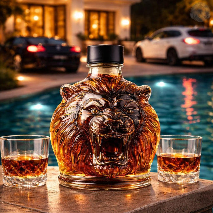 Whiskey Decanter - Lion Edition